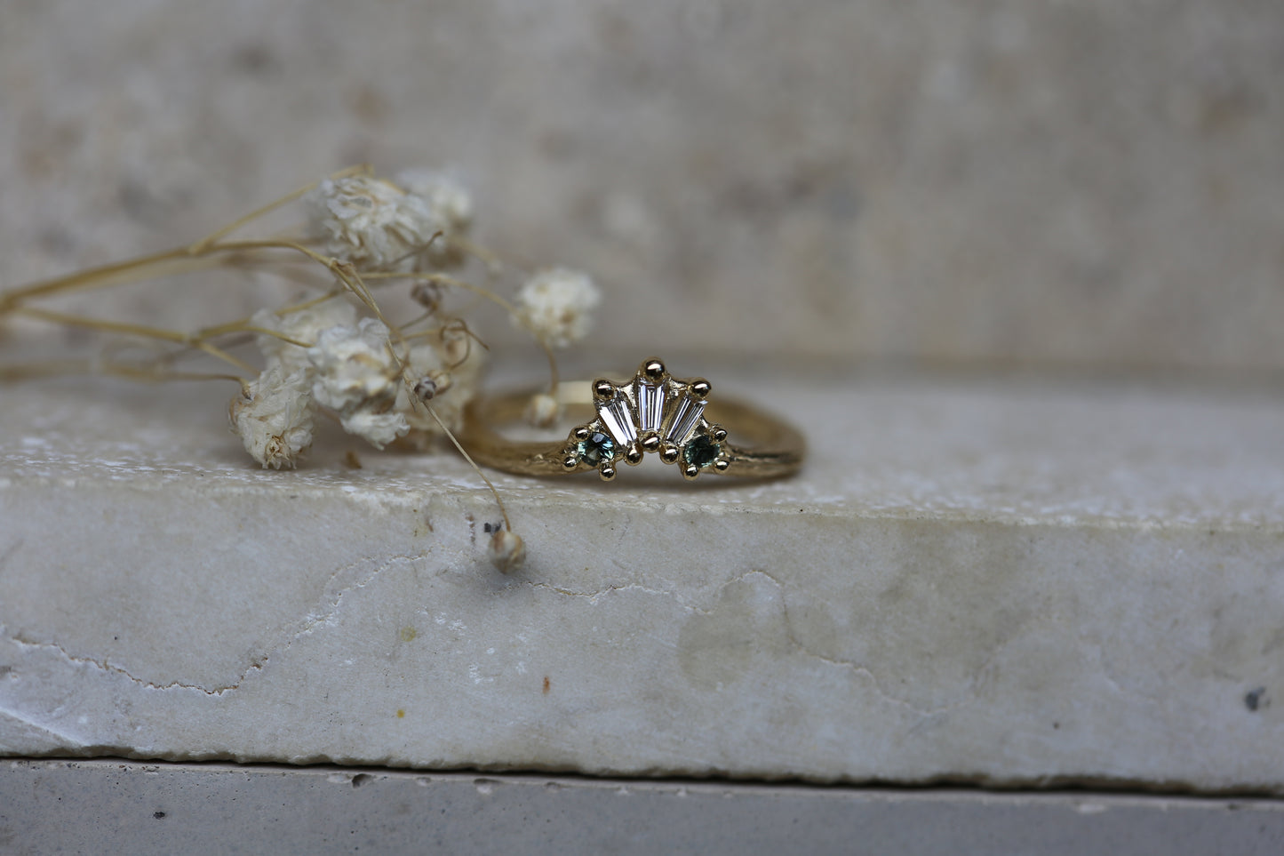 Diamond & sapphire wishbone ring