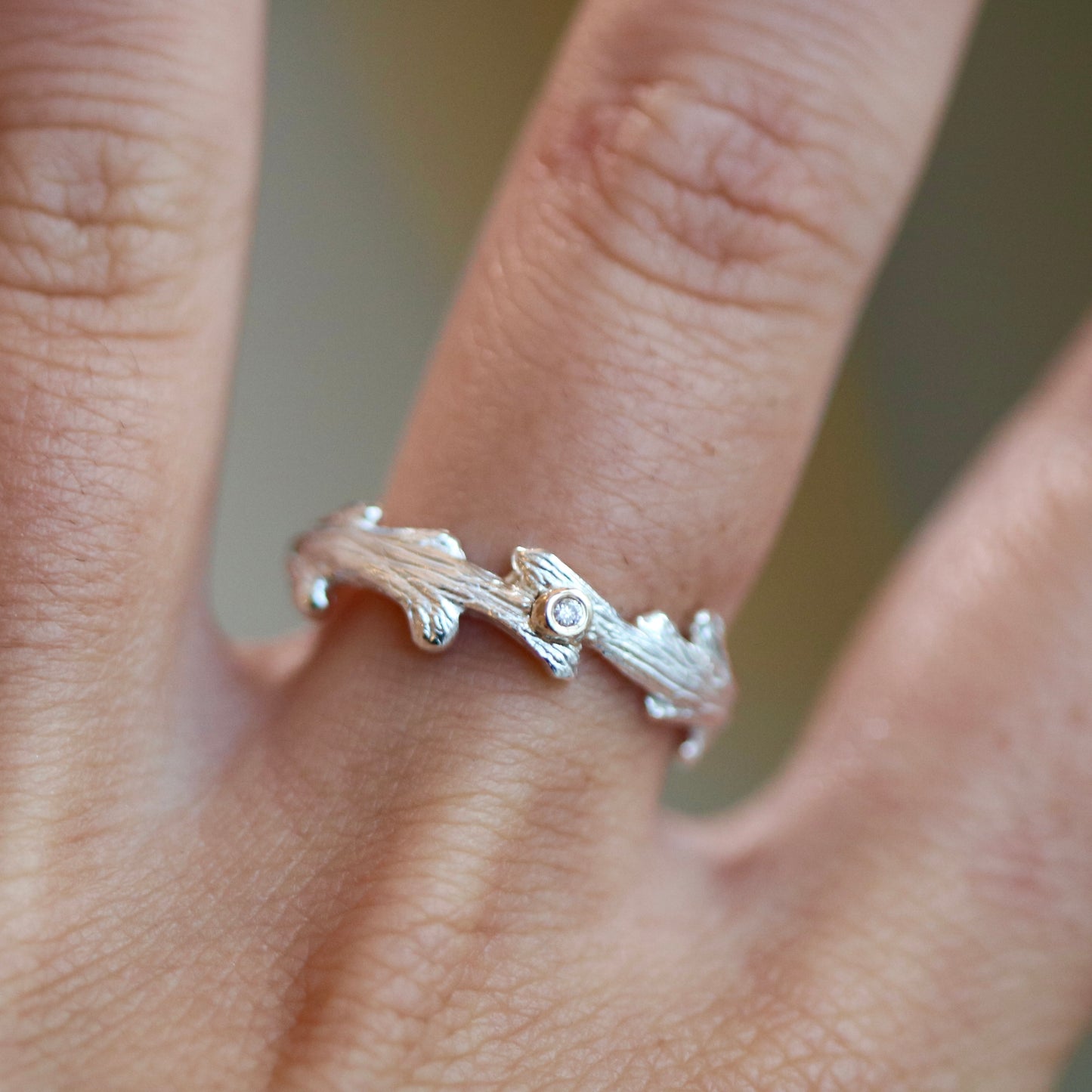 Woodland sprig ring