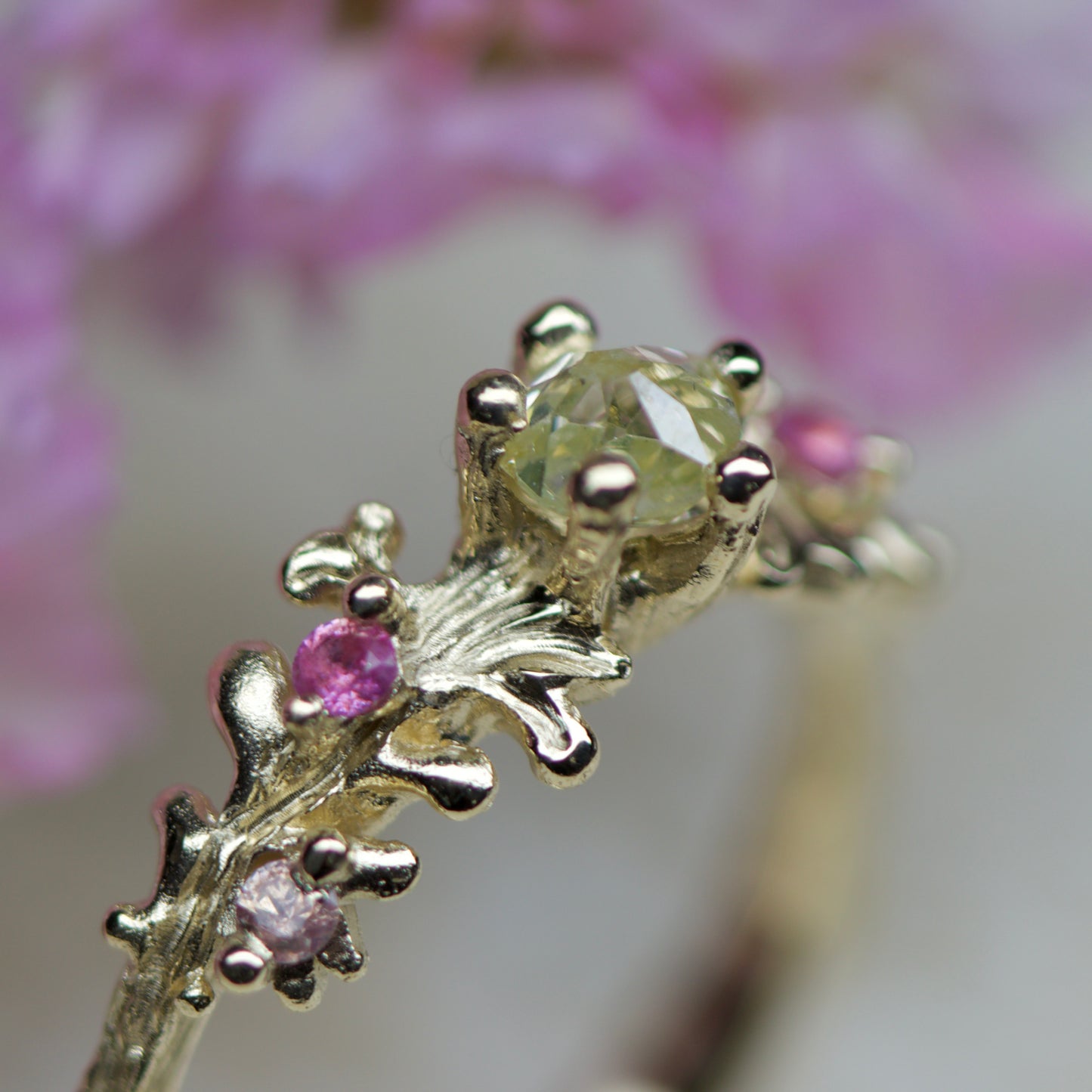 Gingko diamond & pink sapphire ring
