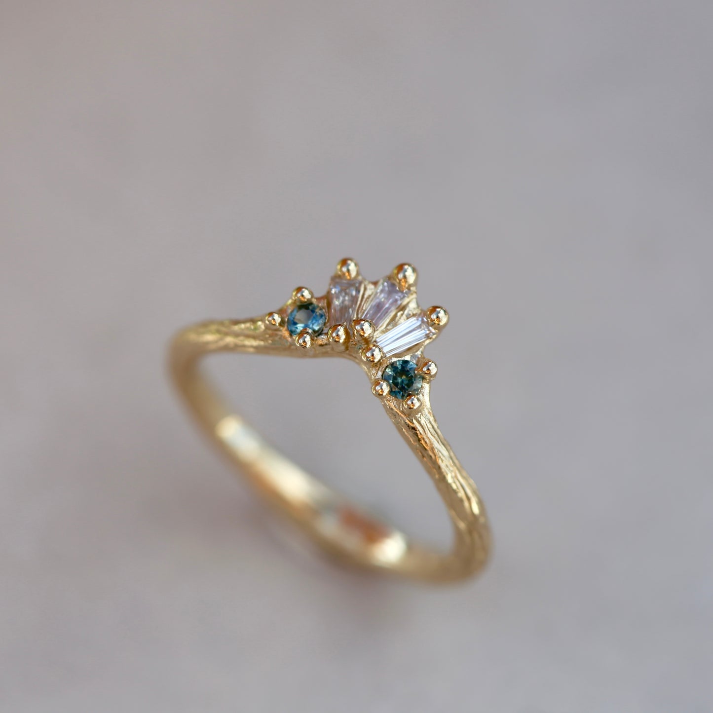 Diamond & sapphire wishbone ring