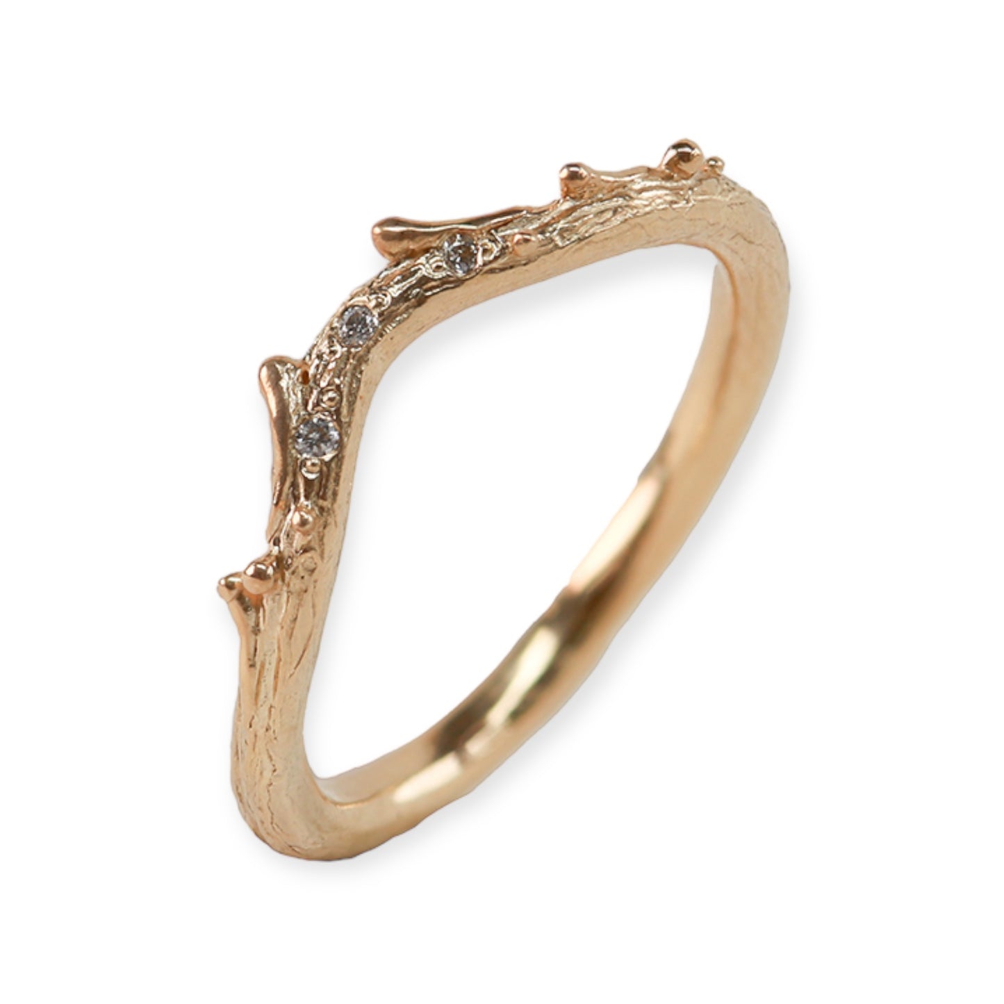 Curved woodland band