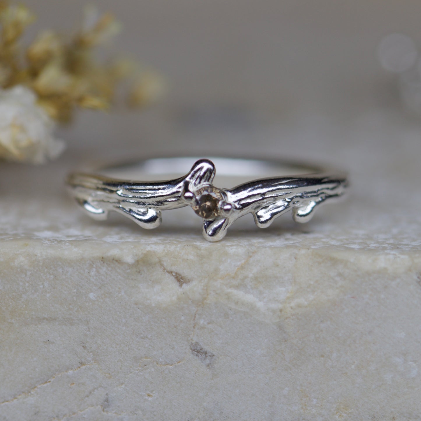Twig ring with champagne diamond