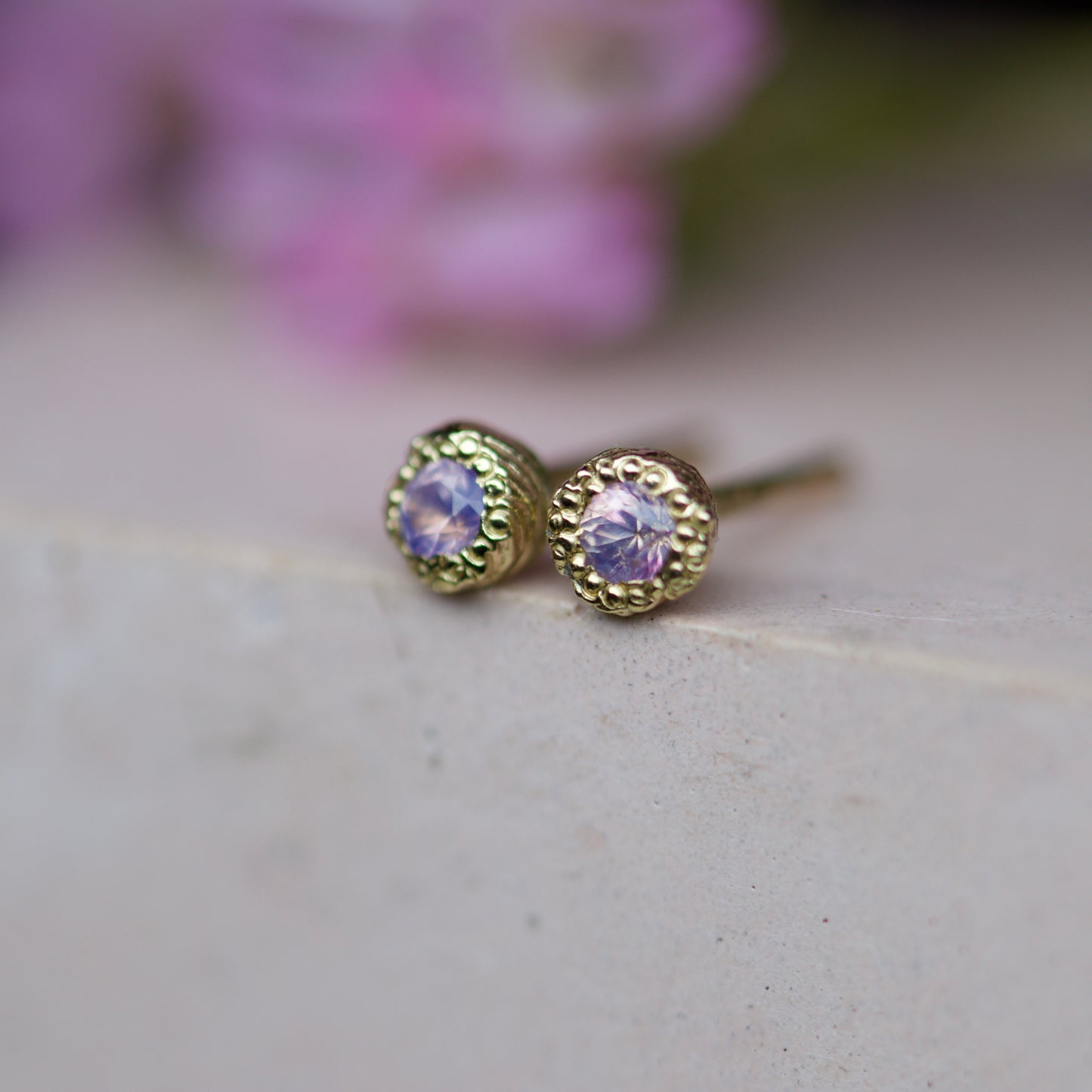 Opalescent pink seed studs