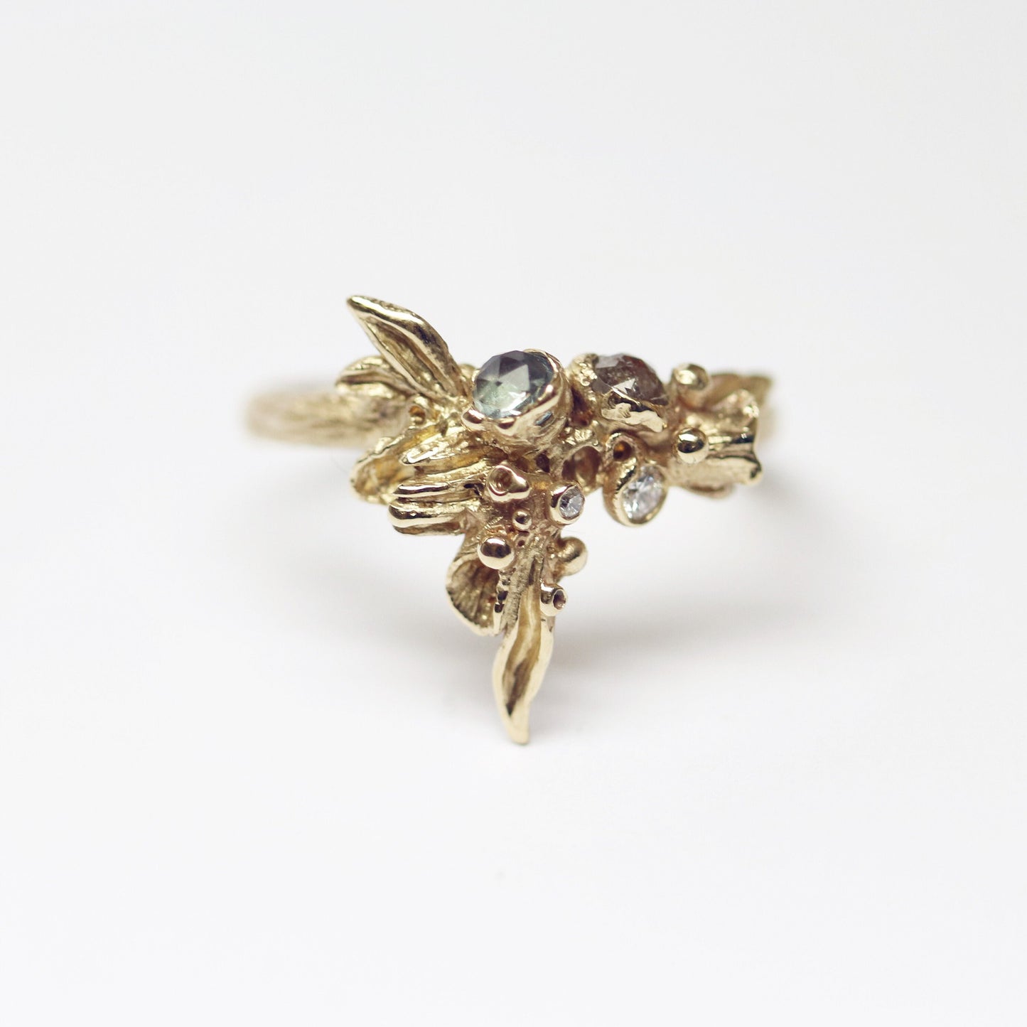 Ellyllon ring