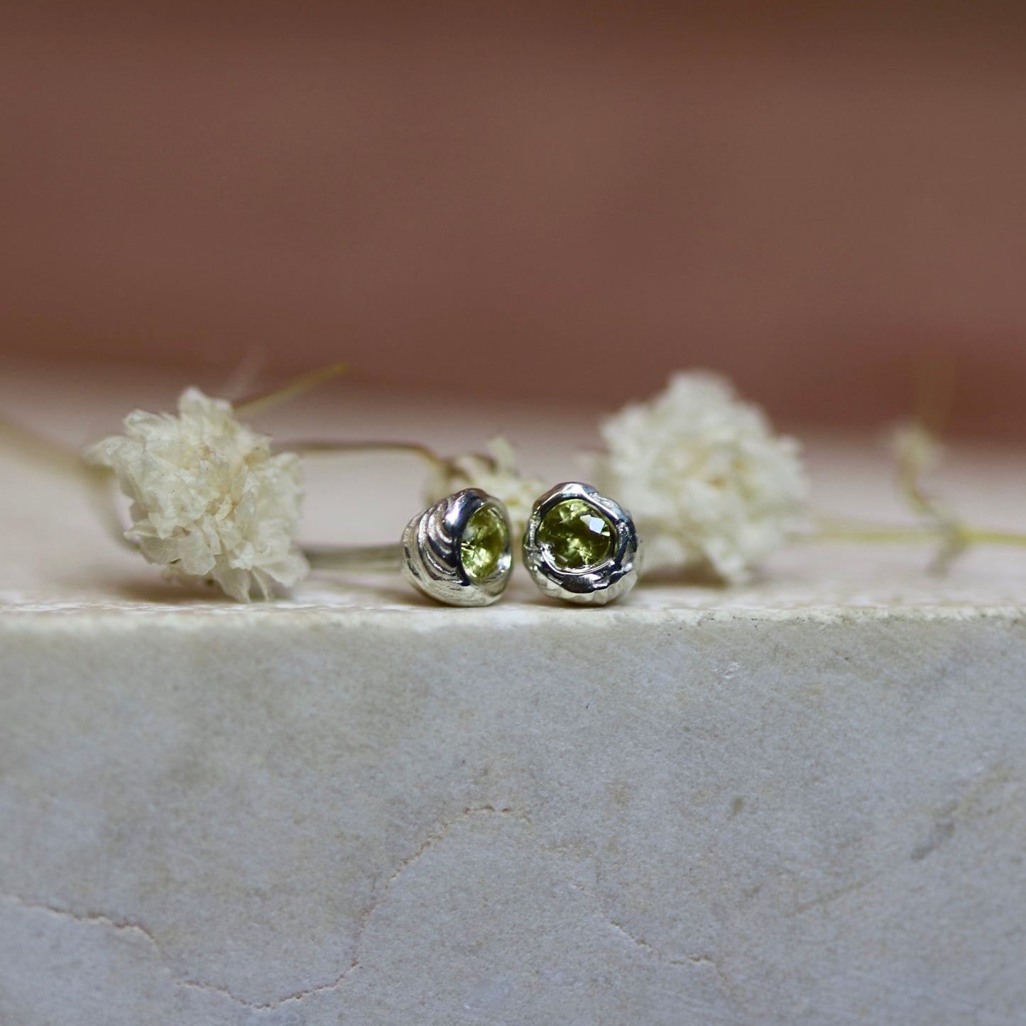 Wildflower seed studs small