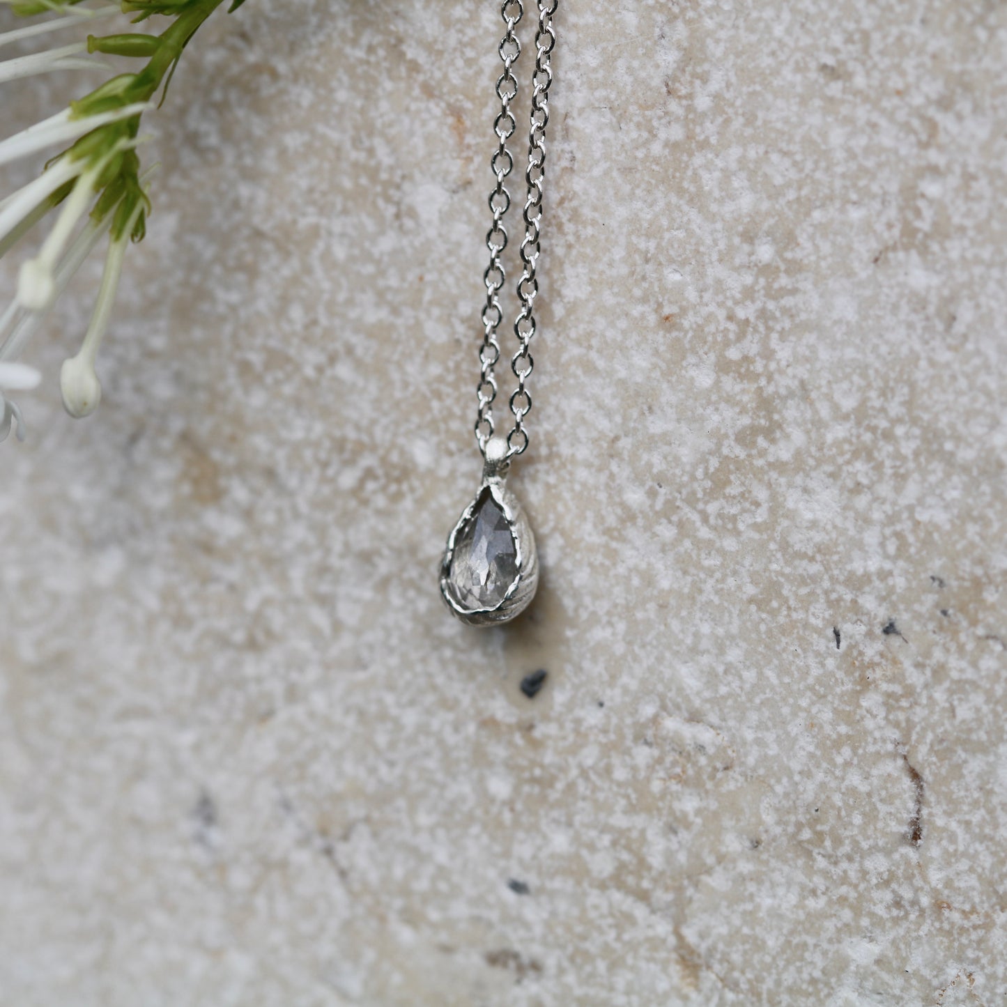 Áine diamond necklace