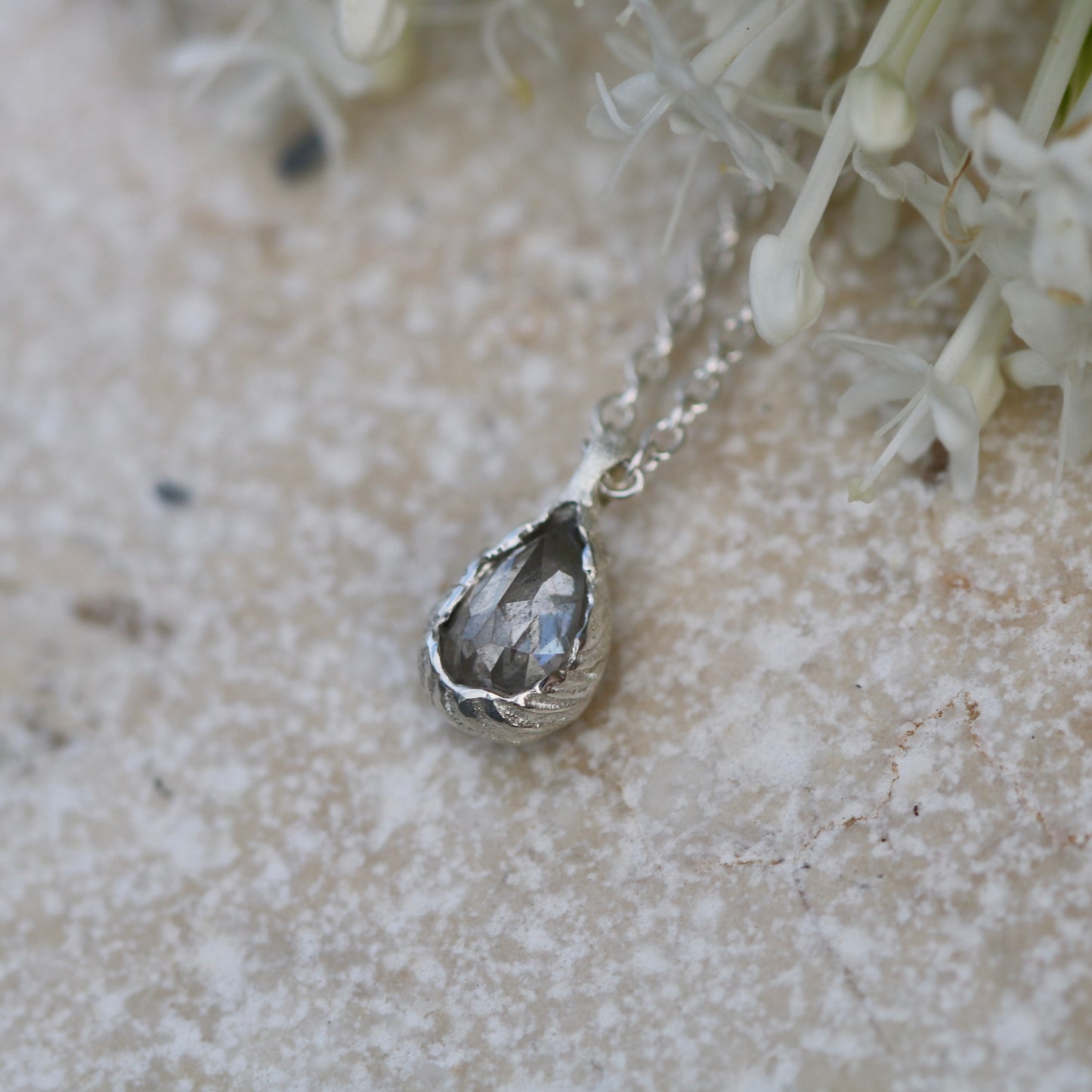 Áine diamond necklace