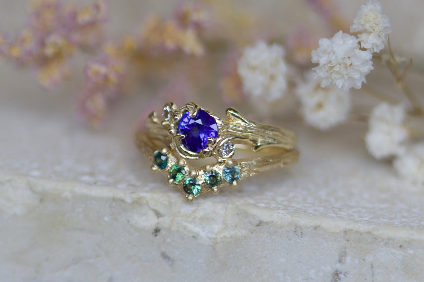 Saffir y môr ( Sea sapphire ) wishbone ring