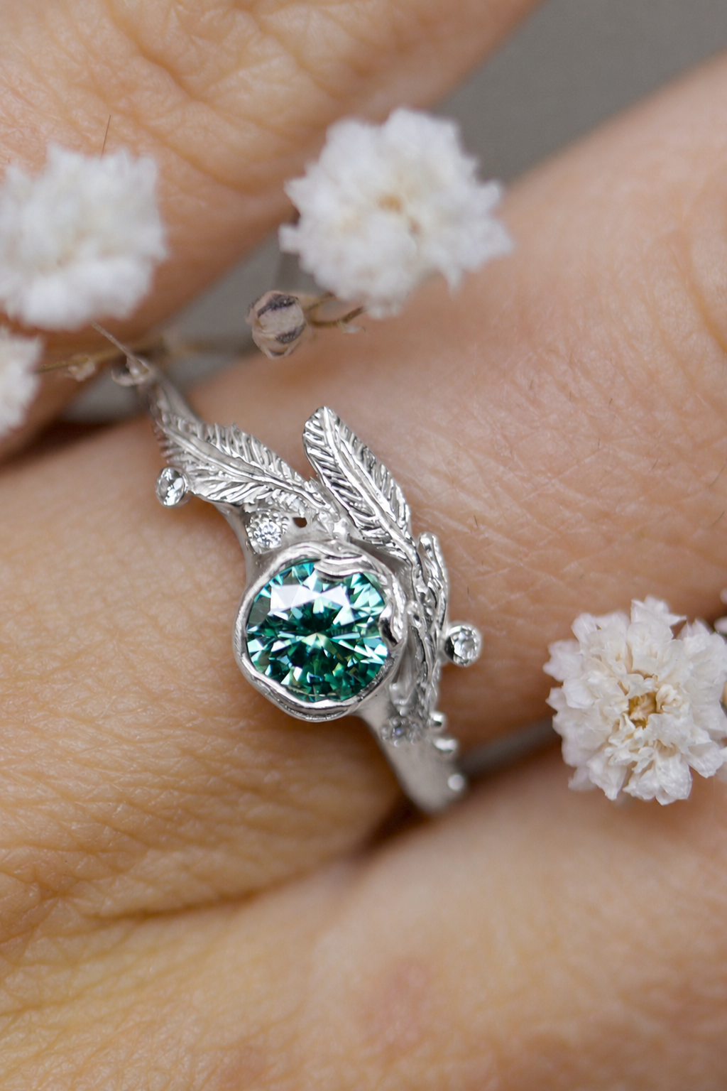 Sea green moissanite & diamond birch ring